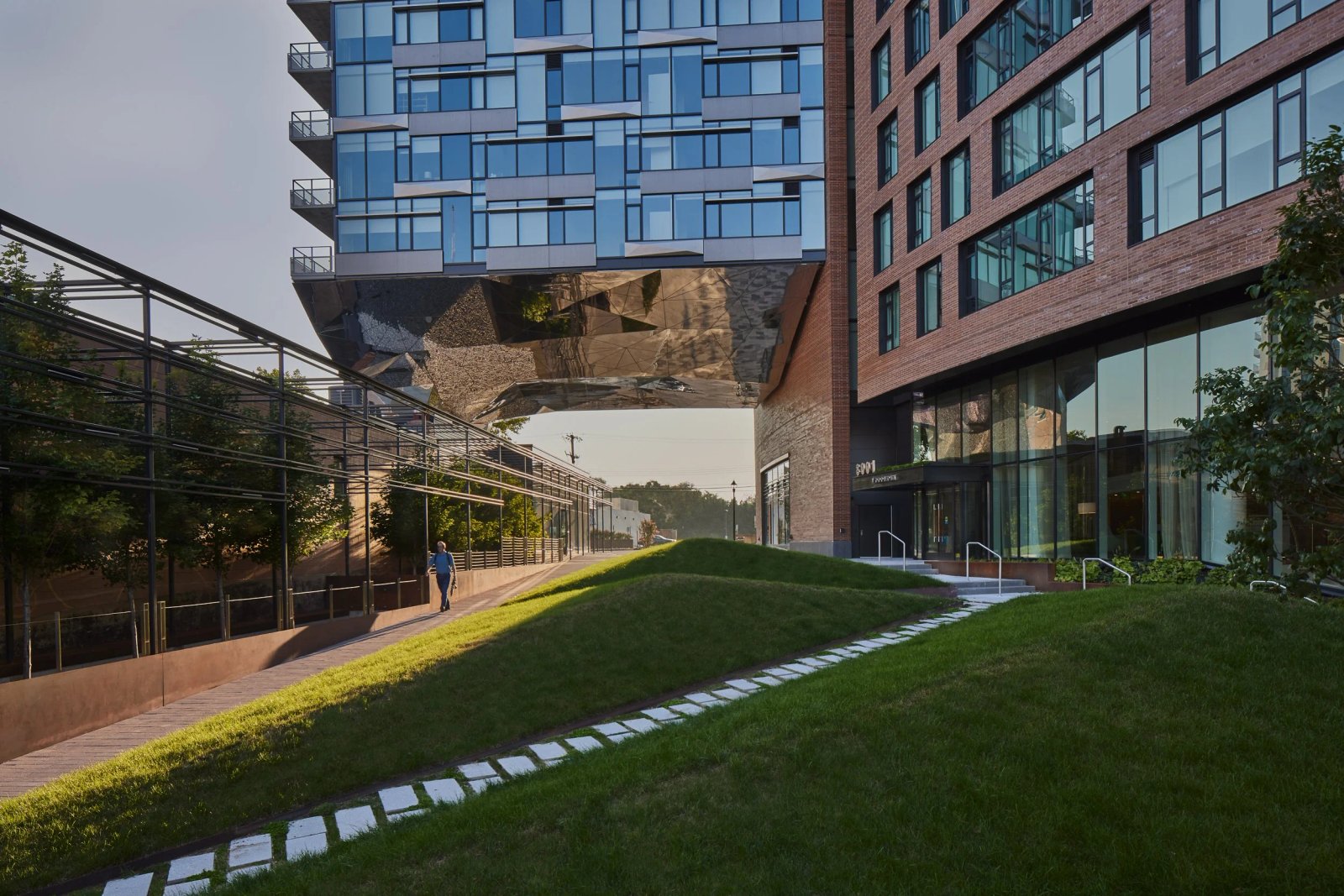 8001 Đại lộ Woodmont