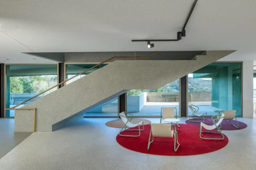 C - Văn hóa và phê bình Penafiel