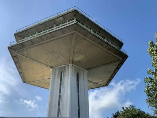 Lancaster (Forton) Services M6 motorway building