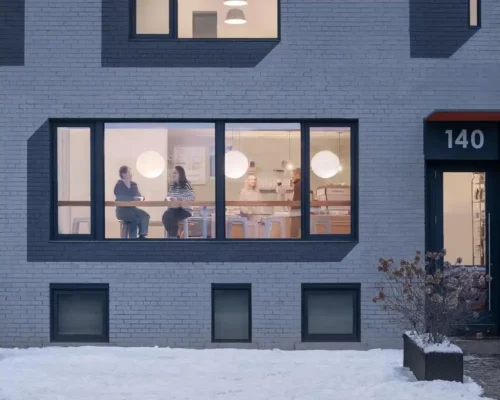 Cà phê Lion Toronto Ontario Quán cà phê