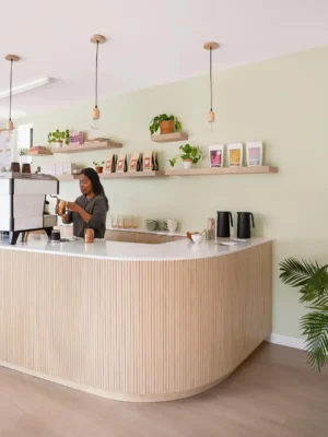 Cà phê Lion Toronto Canada