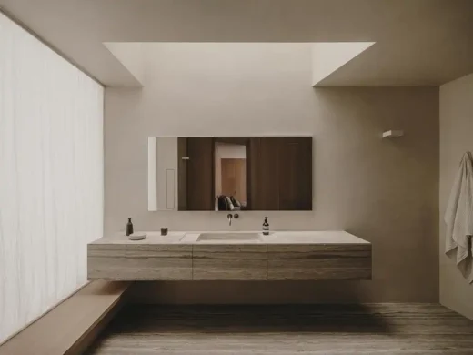 Louis Paris House quận 11