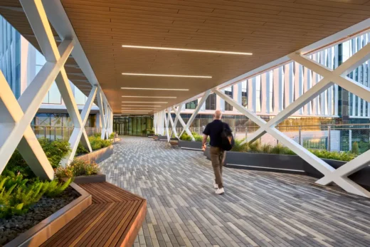 Khuôn viên công ty Wells Fargo, tòa nhà Irving, Texas