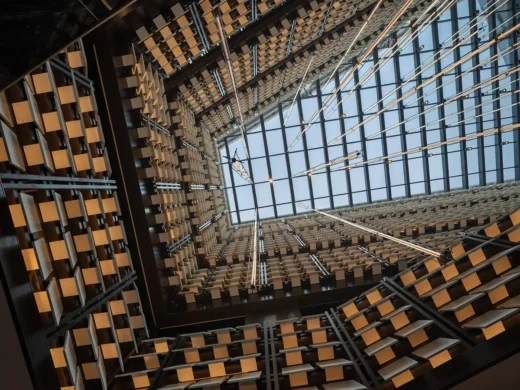 Shanxi Province hot springs accommodation, modern Chinese building