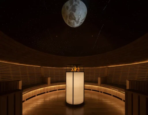 Shanxi Province hot springs accommodation, modern Chinese building