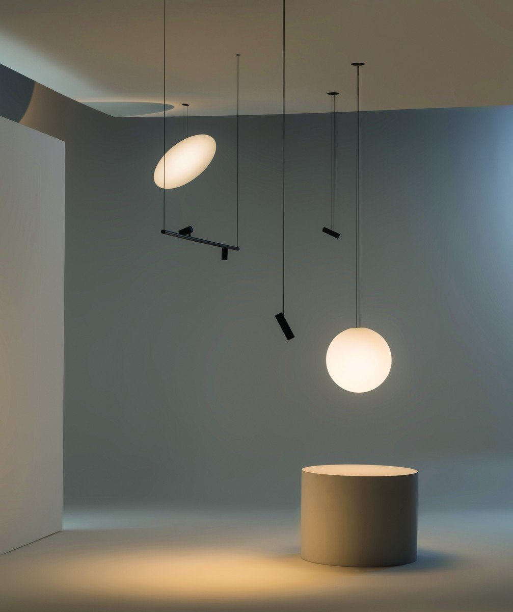 Đèn chiếu sáng rạp xiếc