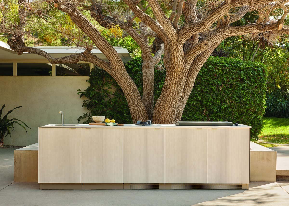 Tủ đựng đồ Urban Bonfire X Dekton