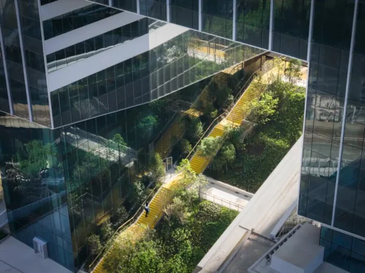 Công viên sáng tạo trên cao Cloud 11 Bangkok