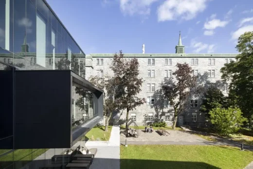 Nhà giáo dục y tế Đại học Laval