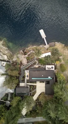 Layer House Khu dân cư Willis Point British Columbia