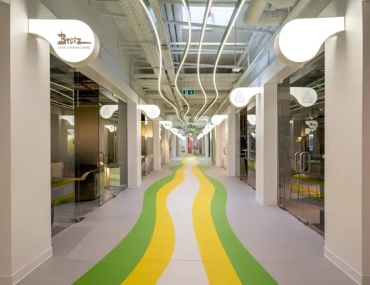 Thiết kế nội thất trung tâm mua sắm MaxCity Budapest của Karim Rashid