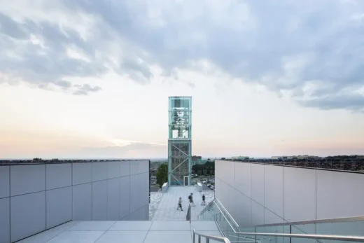 Nhà trưng bày mới cho Nhà nguyện Saint Josephs của Mount Royal Montréal Quebec