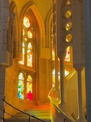 Sagrada Familia Barcelona của Antoni Gaudi