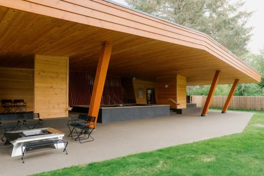 Snow Peak Long Beach Campfield Ofuro Spa