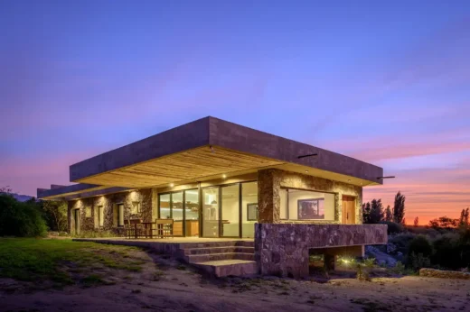 Nhà đá treo Yacanto Cordoba Argentina