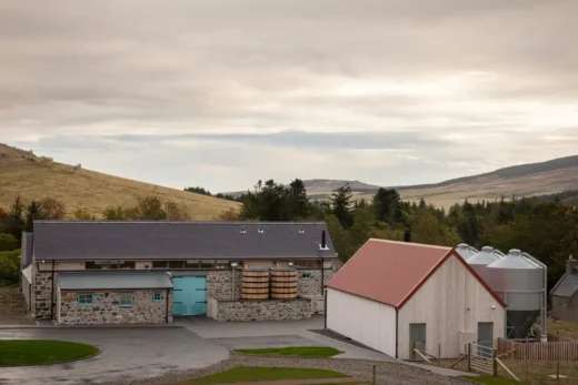 Nhà máy chưng cất Cabrach Speyside Scotland