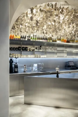 Capsule Neo-Bistro Lisbon