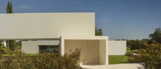 Thiết kế nhà sang trọng hiện đại ở Madrid