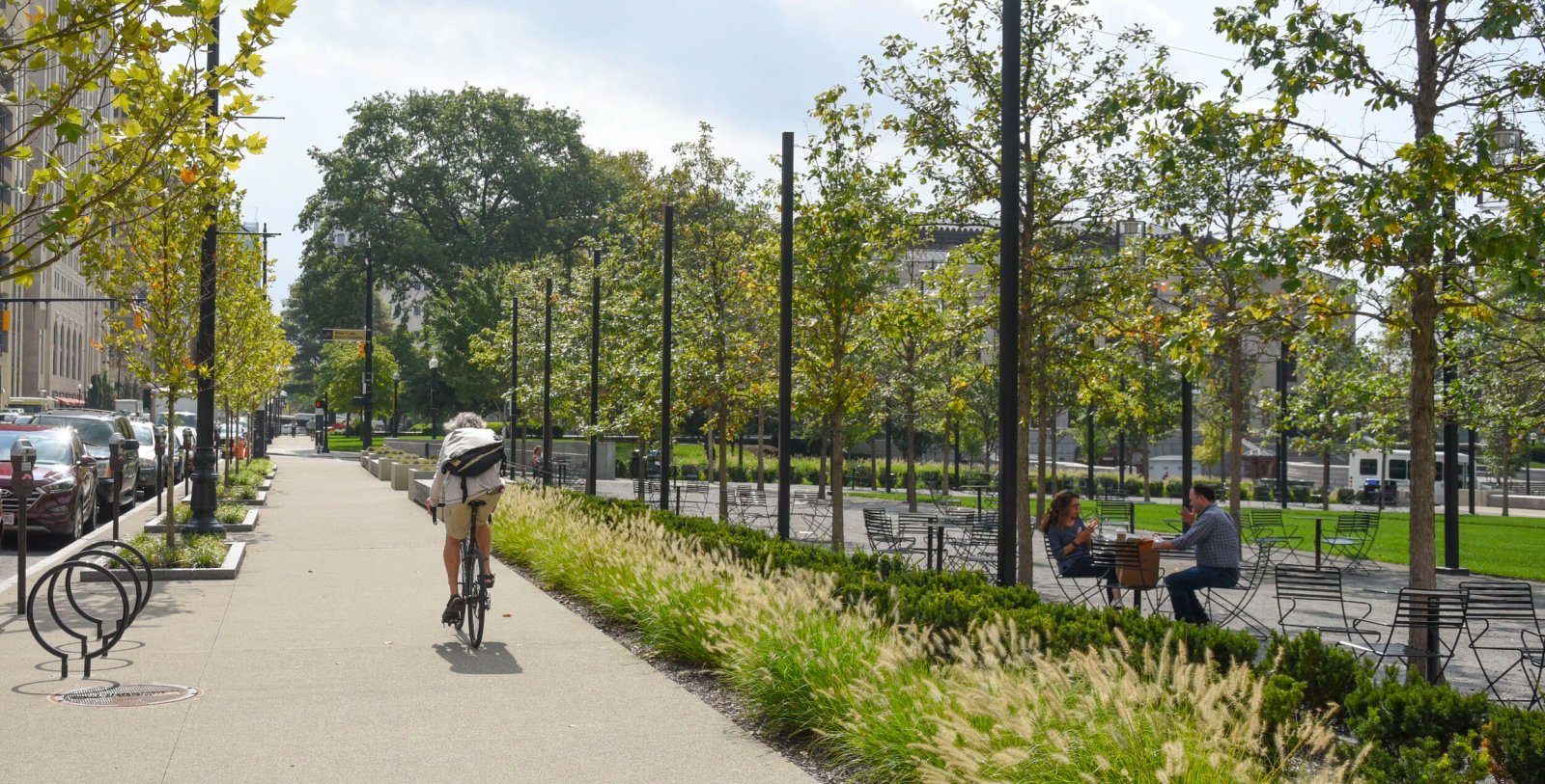 TRUNG TÂM CHÍNH PHỦ COLEMAN 09.jpg