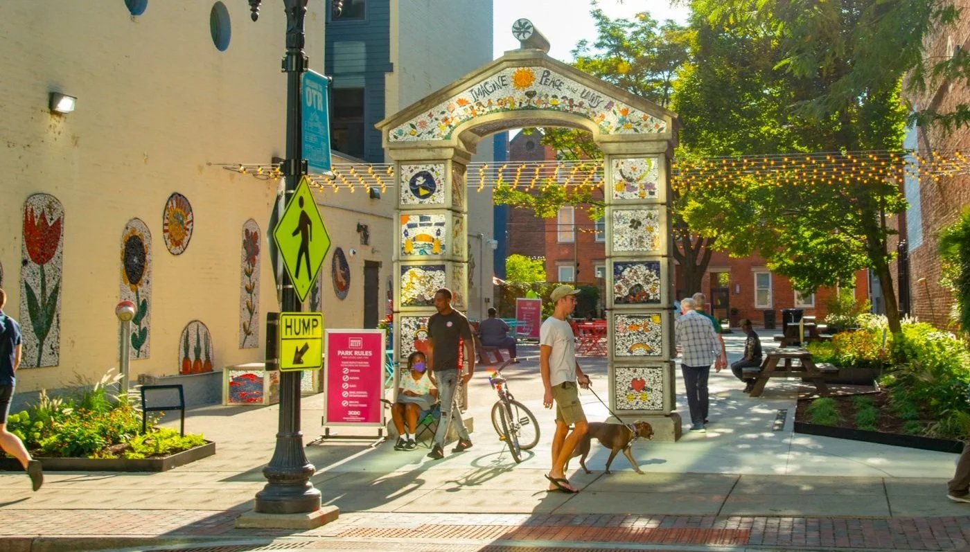 Con hẻm tưởng tượng