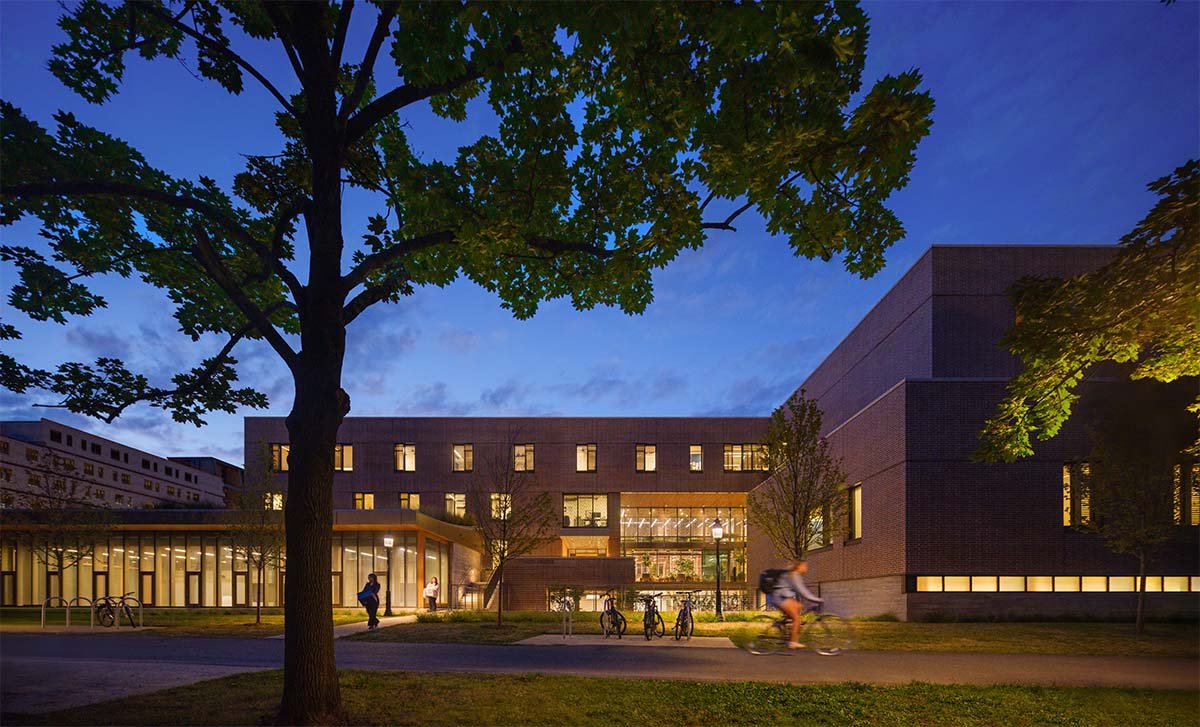 Trung tâm Y tế Frist