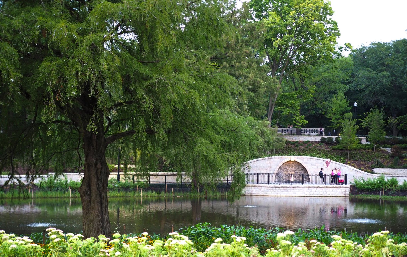 OSU GƯƠNG HỒ 07.JPG