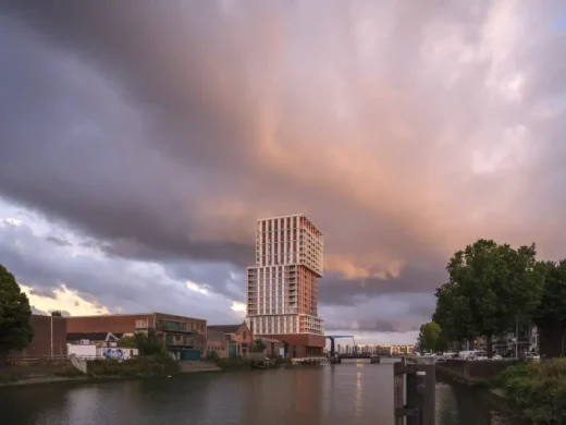 Tháp dân cư De Piek Stacks Rotterdam-Zuid Hà Lan