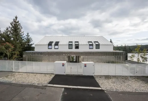 Cặp song sinh bậc thang Krc Nad Obci I Praha Cộng hòa Séc