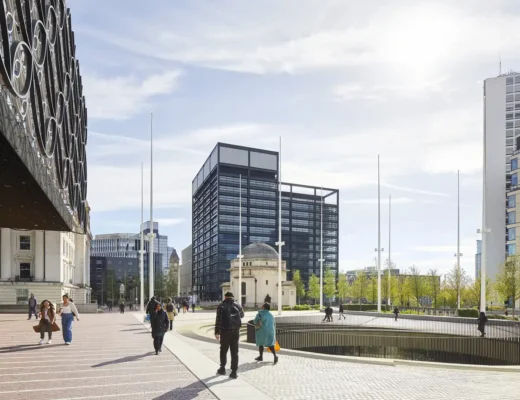 Con đường Một trăm năm, Birmingham, Anh