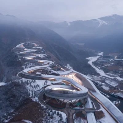 Kiến trúc sống động giữa chủ nghĩa duy tâm và hiện thực Aedes Triển lãm Berlin