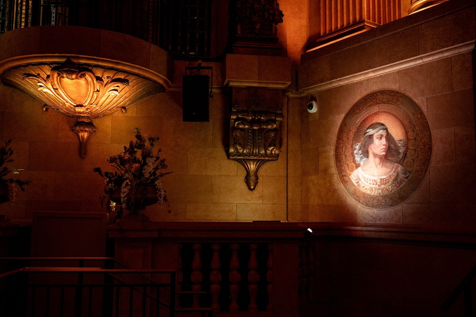 nội thất nhà hát castro