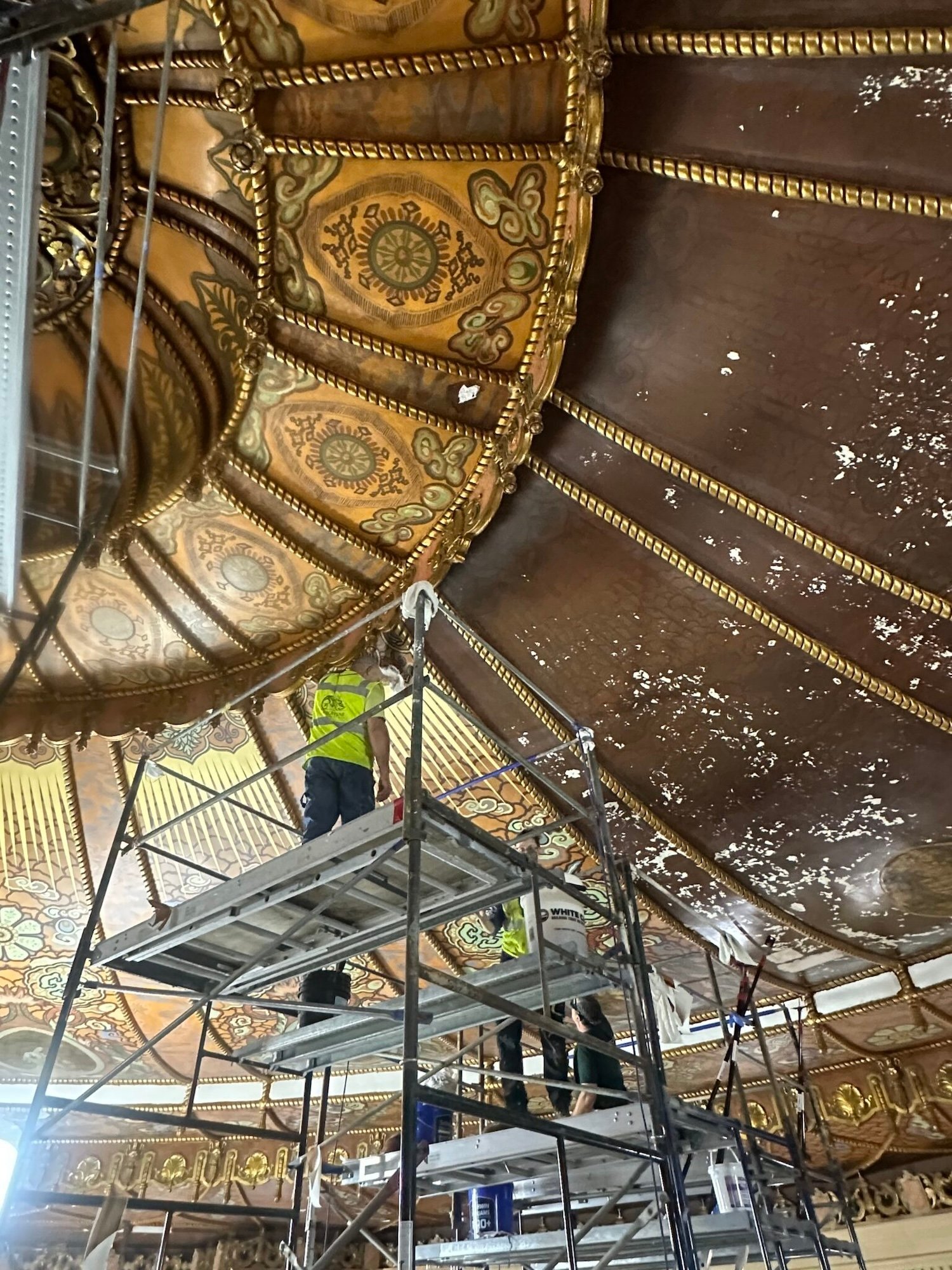 nội thất nhà hát castro.