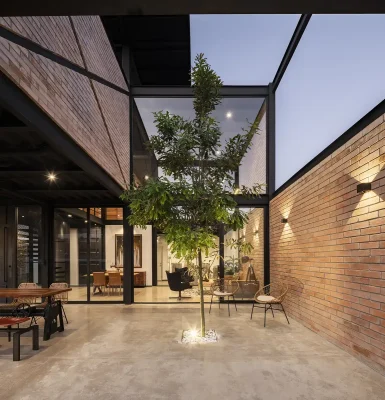 Nhà bia Quito Ecuador