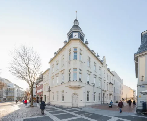 Tòa thị chính và Thư viện Thành phố Bruhl Rhineland Đức