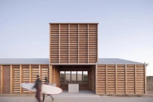 Changing Room and Restroom Pavilion Brétignolles-sur-Mer France