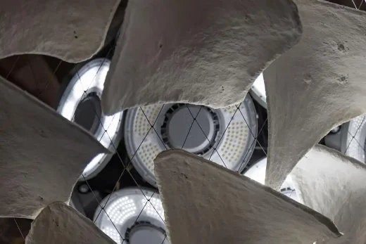 Chuyến bay vào Triển lãm Bóng tối Venice