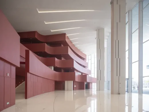 Nhà hát lớn gần hoàn thành ở Thượng Hải