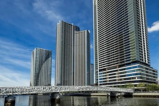 Cầu đi bộ Reimei Kobashi Tokyo Nhật Bản