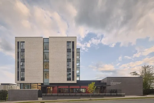 Nhà Ronald McDonald Đại Tây Dương Halifax Nova Scotia Canada