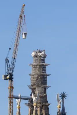 Tháp Sagrada Familia của tòa nhà Jesus Christ Barcelona