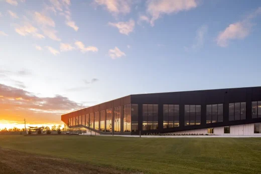 Trung tâm Dow Diamond Pháo đài Saskatchewan Alberta Canada