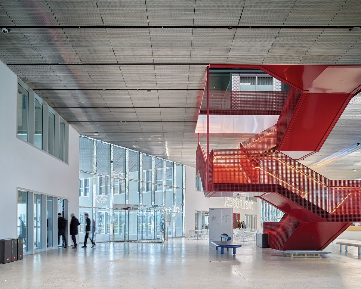 Trụ sở Đài phát thanh Télévision Suisse