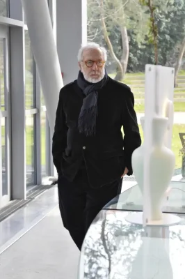 Chân dung Andrea Branzi