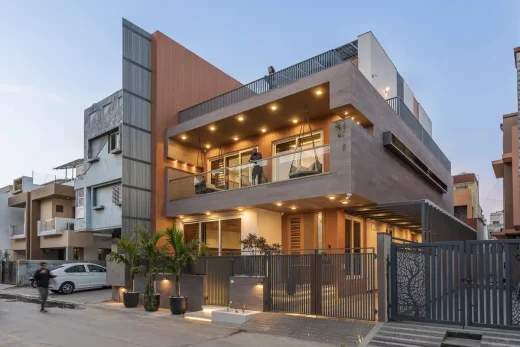 Nhà hình khối đúc hẫng, Sarkhej, Ahmedabad, Gujarat