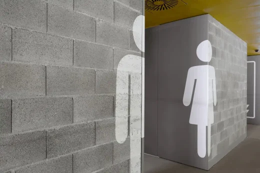 Khu phức hợp hồ bơi Češča Vas, phòng tắm hồ bơi Novo Mesto