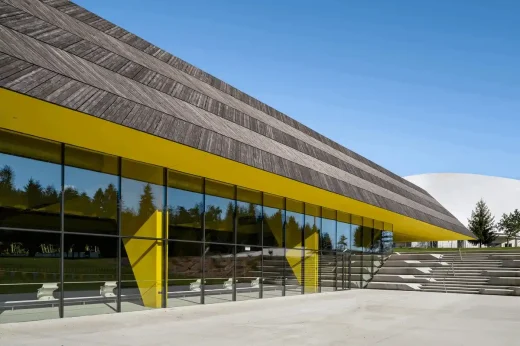 Khu phức hợp hồ bơi Češča Vas, tòa nhà bể bơi Novo Mesto của kiến trúc sư enota