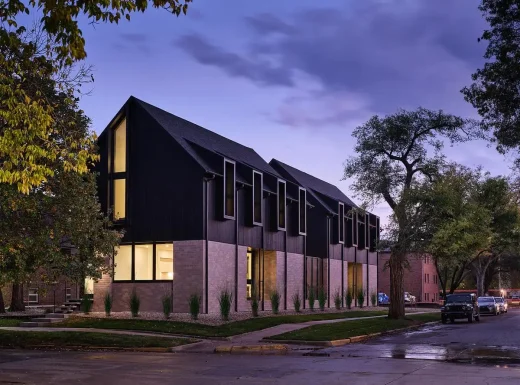 Collegiate House Manhattan Kansas nhà ở