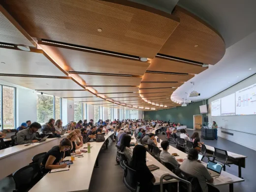 Trung tâm Nghiên cứu và Học tập Thiết kế Máy tính Tòa nhà Ill