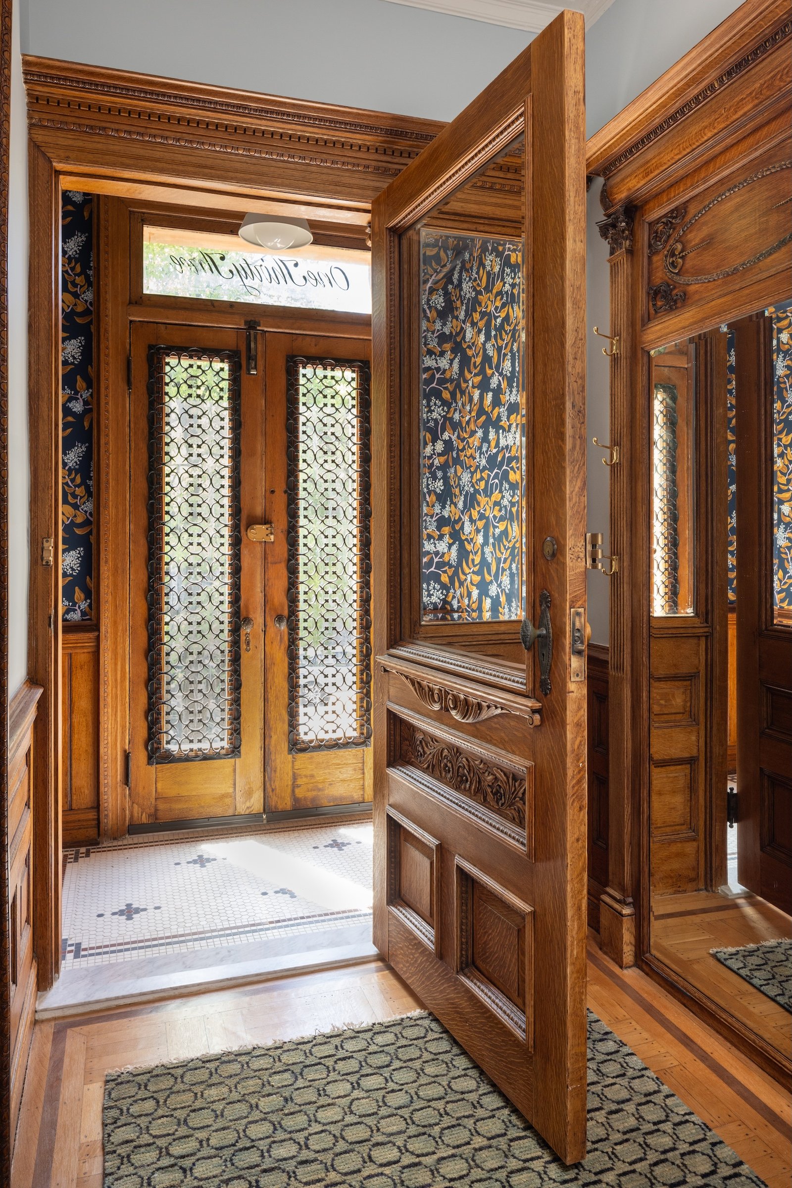 Hình ảnh tiền sảnh