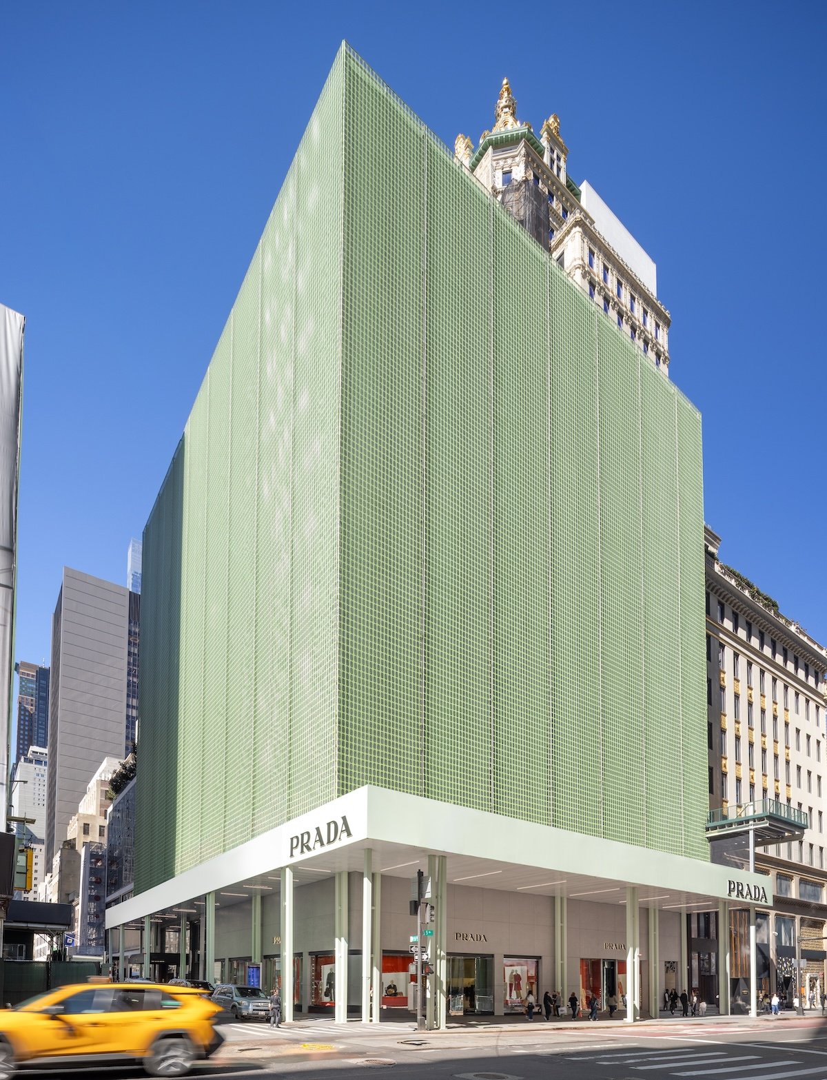 giàn giáo prada new york 